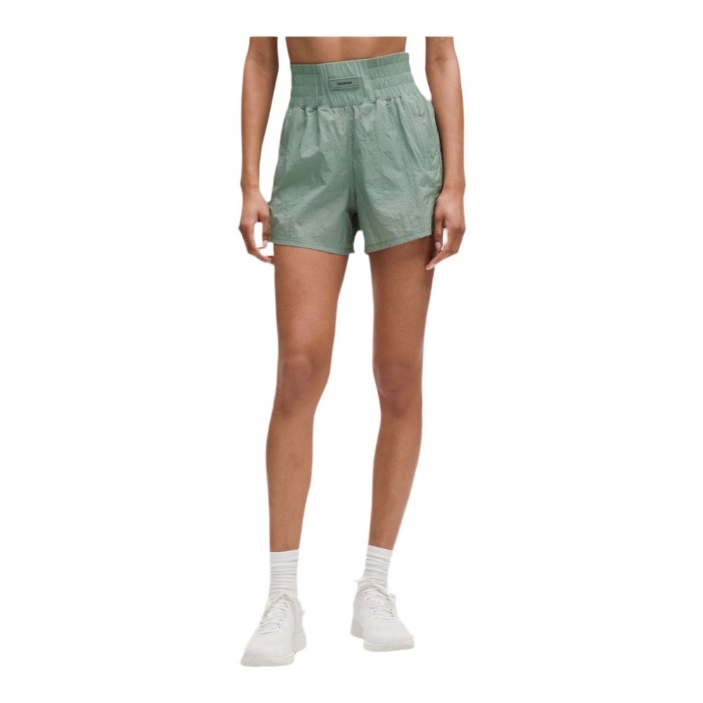 Lululemon Lightweight Super-High-Rise Training Shorts EUC Size 2